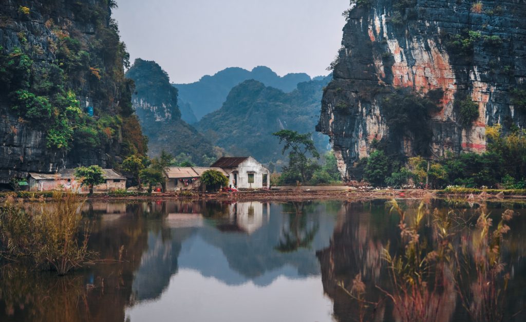 how much does it cost to go to vietnam